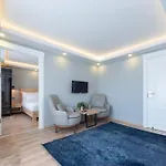Merkez Ξενοδοχείο με διαμερίσματα 4*