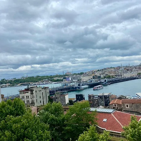 Apart Otel Art Karaköy 4*