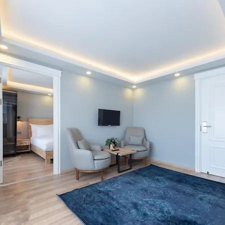 Merkez Aparthotel 4*